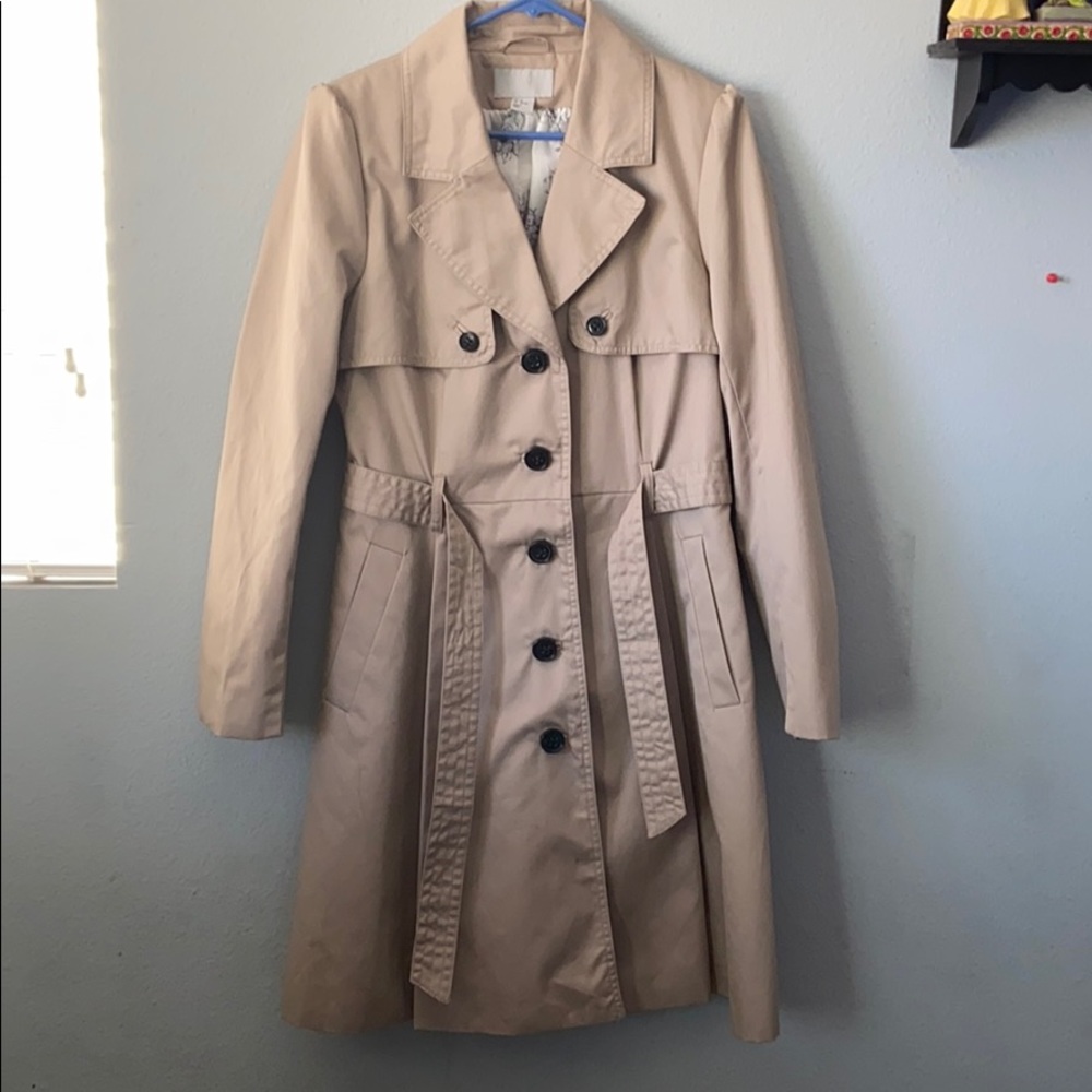 Rain coat